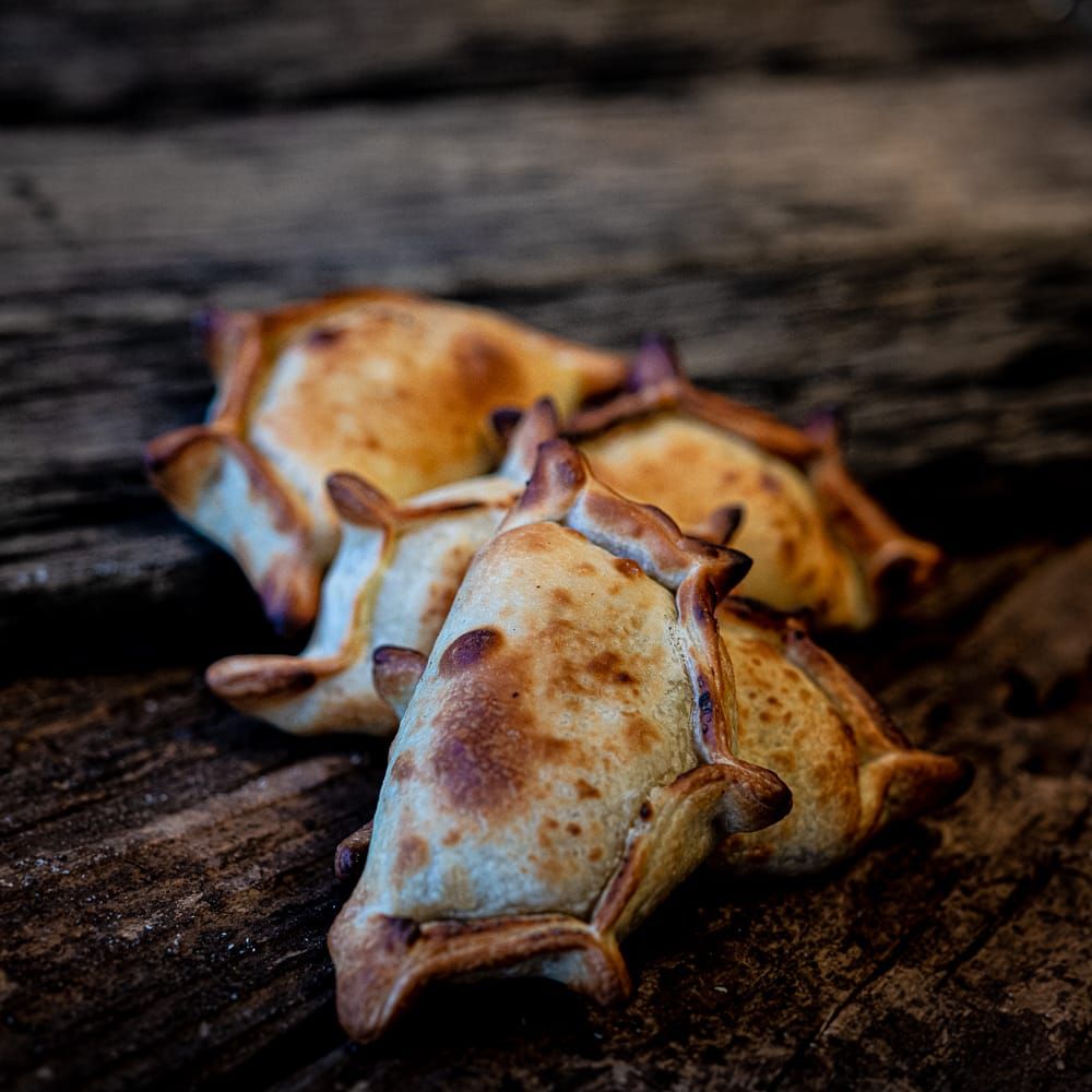 EMPANADA FRANGO CAIPIRA